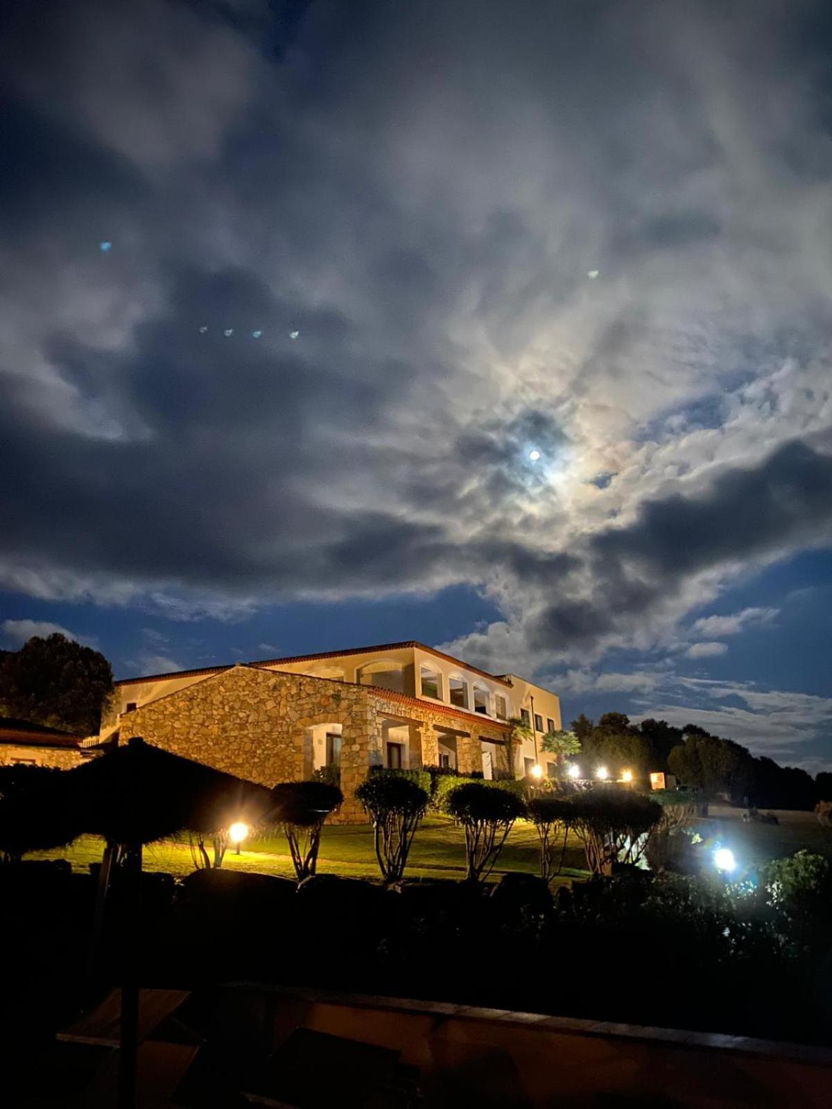 Valkarana Country Relais (adults Only) Hotel