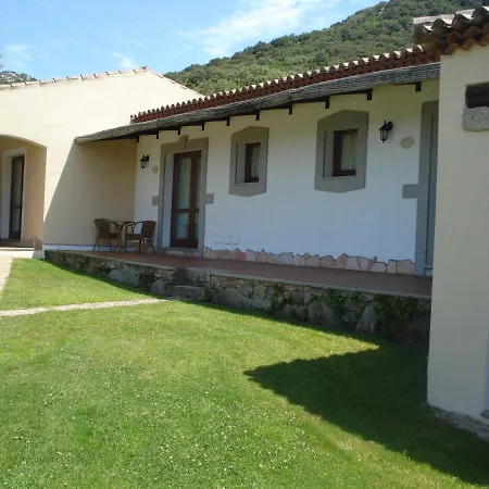 Hotel Valkarana Country Relais (Adults Only) Sant'Antonio di Gallura Extérieur photo