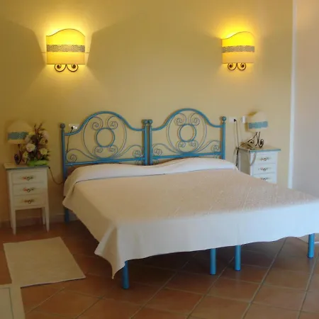 Hotel Valkarana Country Relais (Adults Only) Sant'Antonio di Gallura Extérieur photo