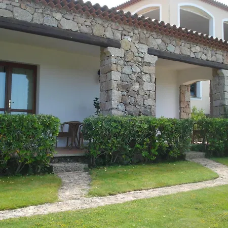 Hotel Valkarana Country Relais (Adults Only) Sant'Antonio di Gallura Extérieur photo