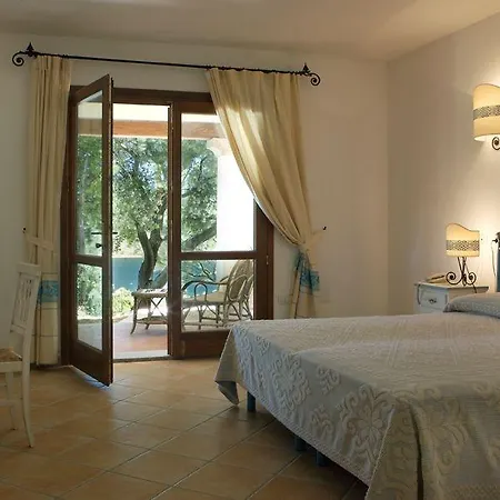 Hotel Valkarana Country Relais (Adults Only) Sant'Antonio di Gallura Chambre photo