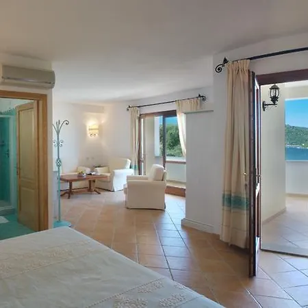 Hotel Valkarana Country Relais (Adults Only) Sant'Antonio di Gallura Extérieur photo